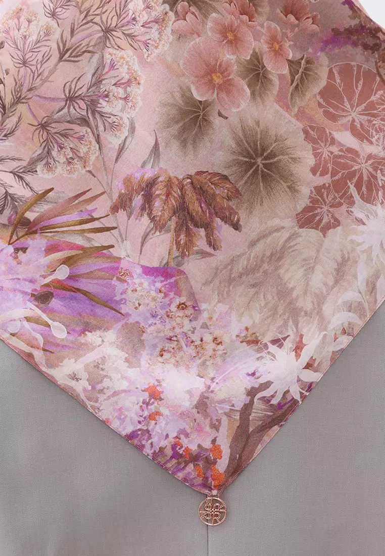 Ria Miranda Peach Haurisa Scarf