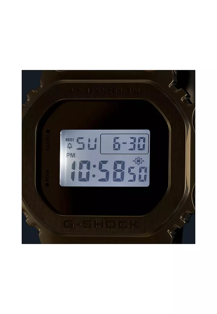 Fine Metallic Series GM-2100YMG-9A Men Analog-Digital Watch Gold Resin Strap