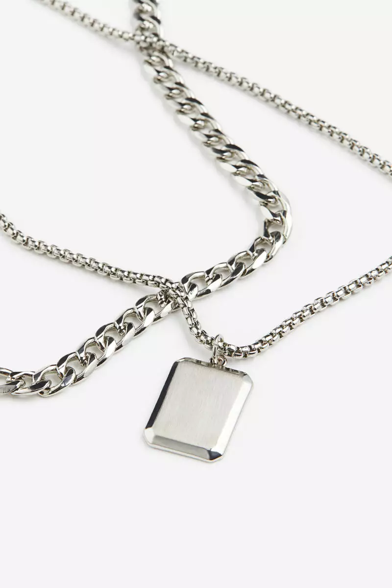 H&m silver outlet necklace