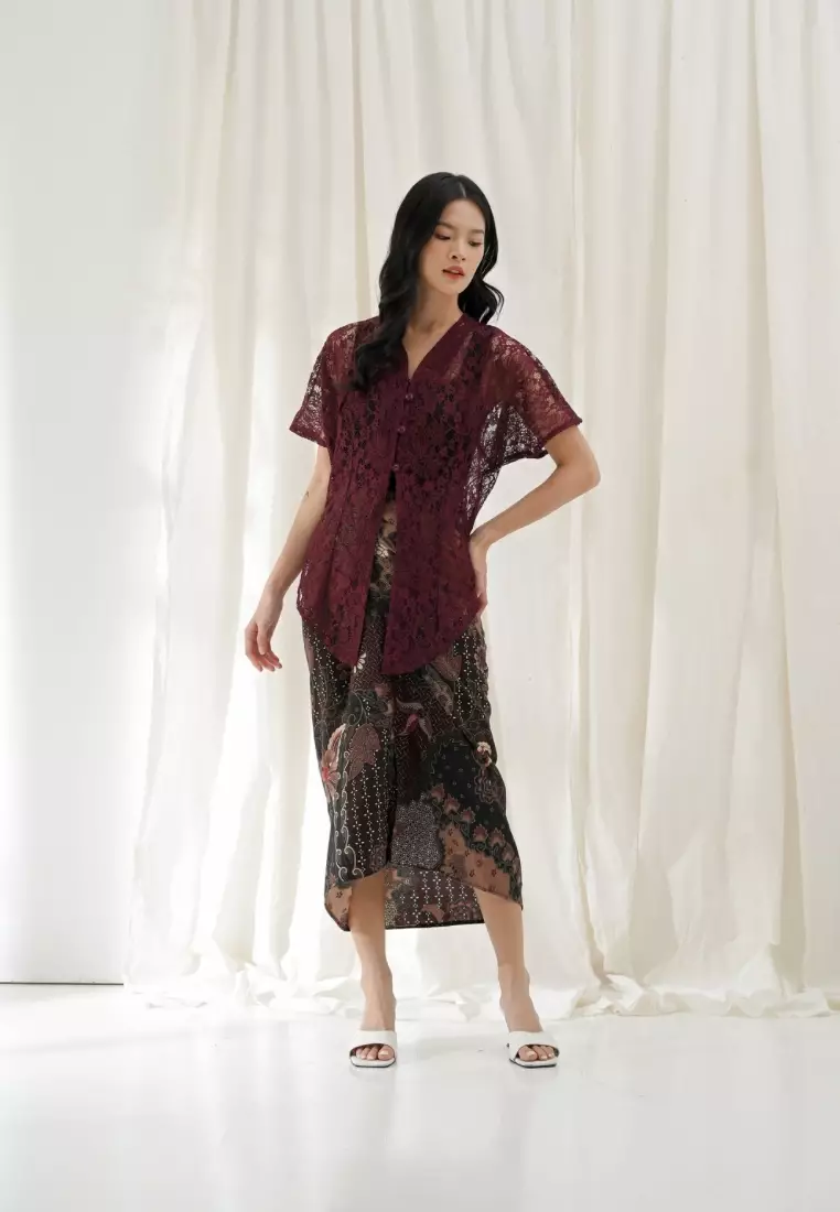 Arum kebaya blouse