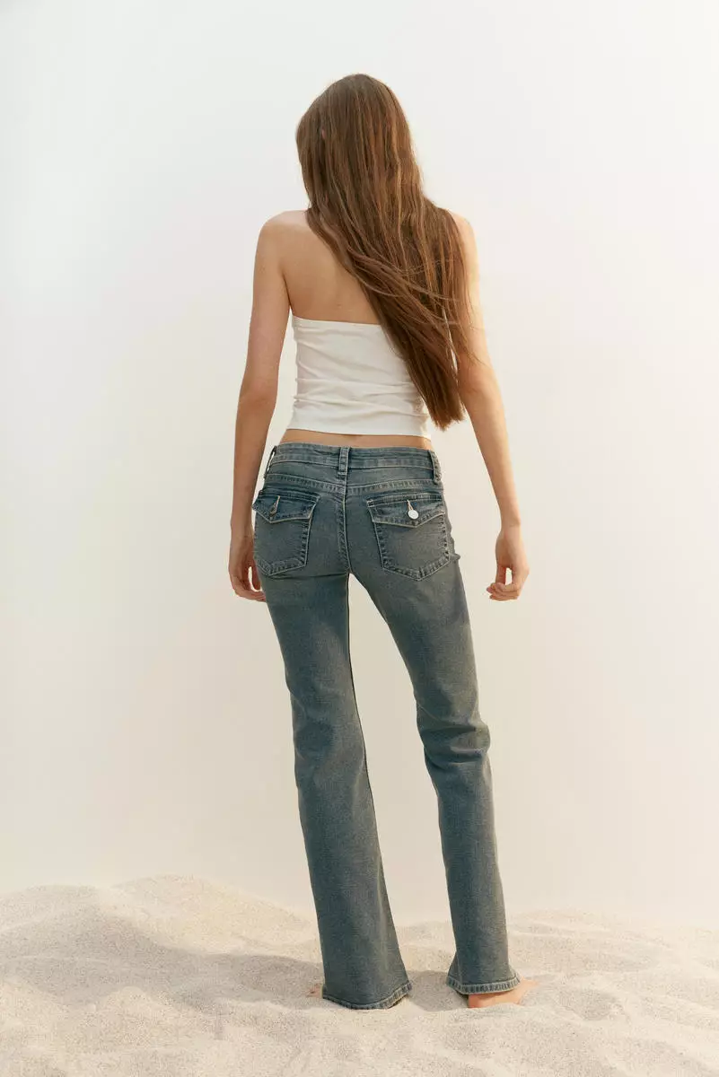 Flared Low Jeans