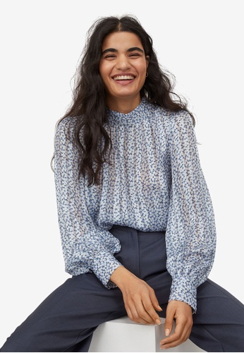 H&M blue and multi Wide Blouse 74AEFAAE38C57EGS_1