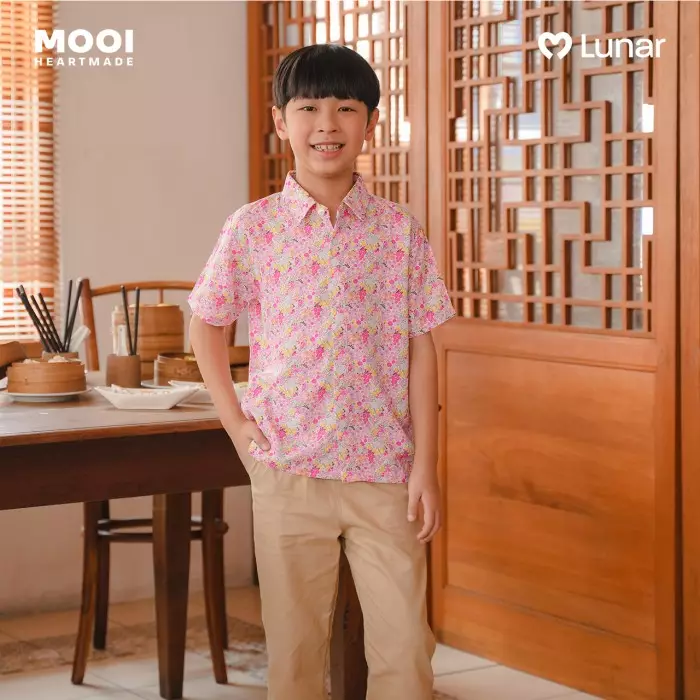 Mooi Kemeja Anak Laki-Laki Lunar Collection Han Collar Shirt - Red Cherry