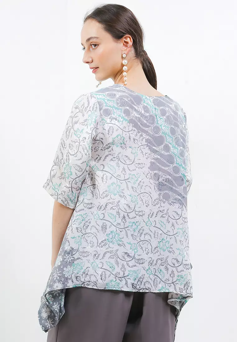 Nesya Blouse Batik Viscose Wanita