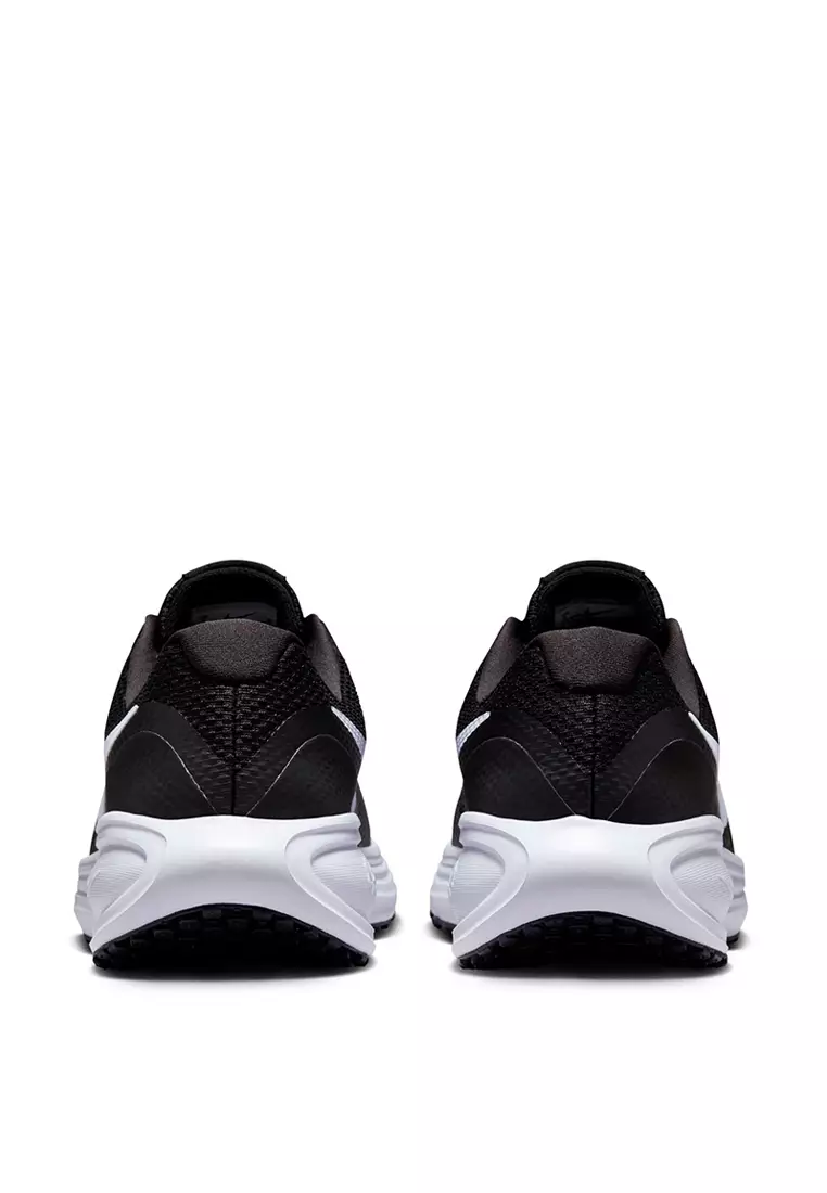 Revolution 8 Road Running Shoes