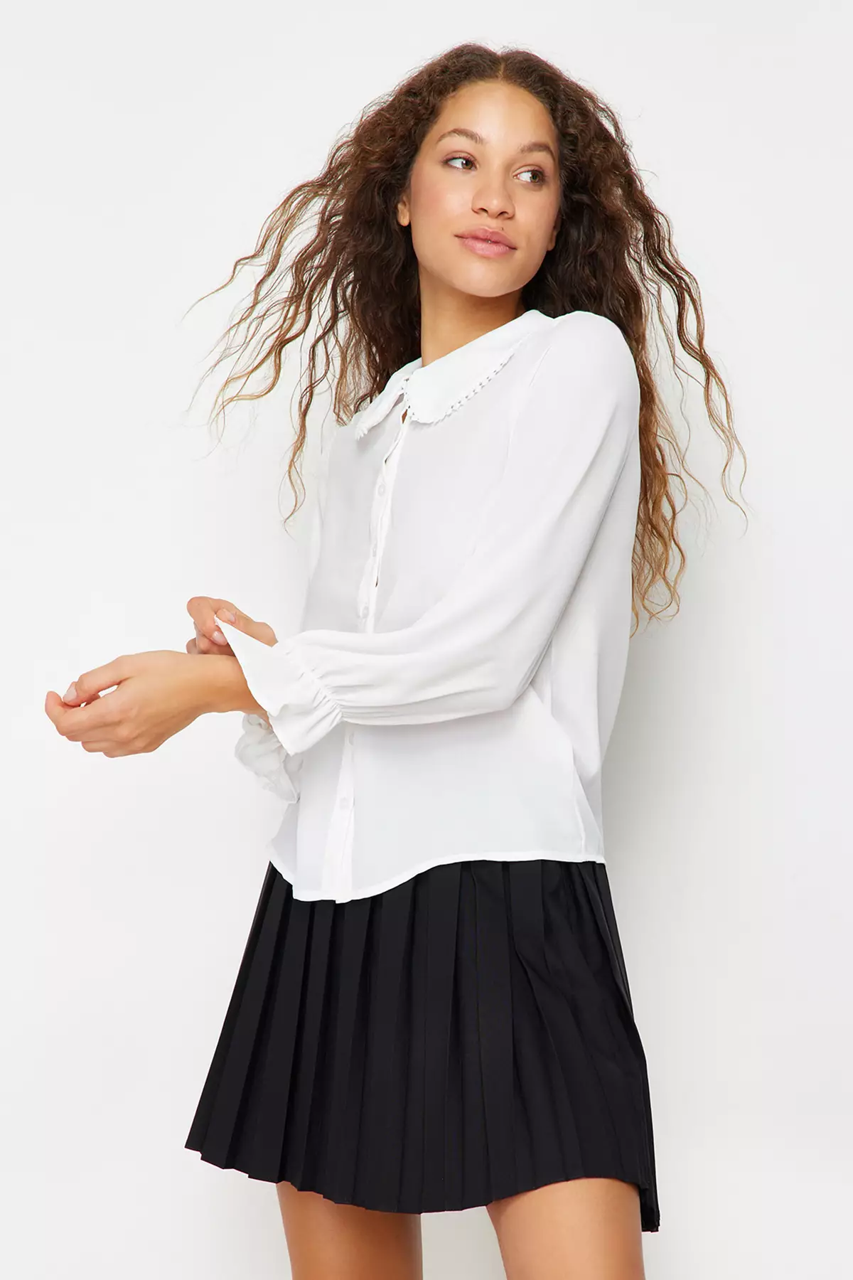 Embroidery Trim Collar Blouse