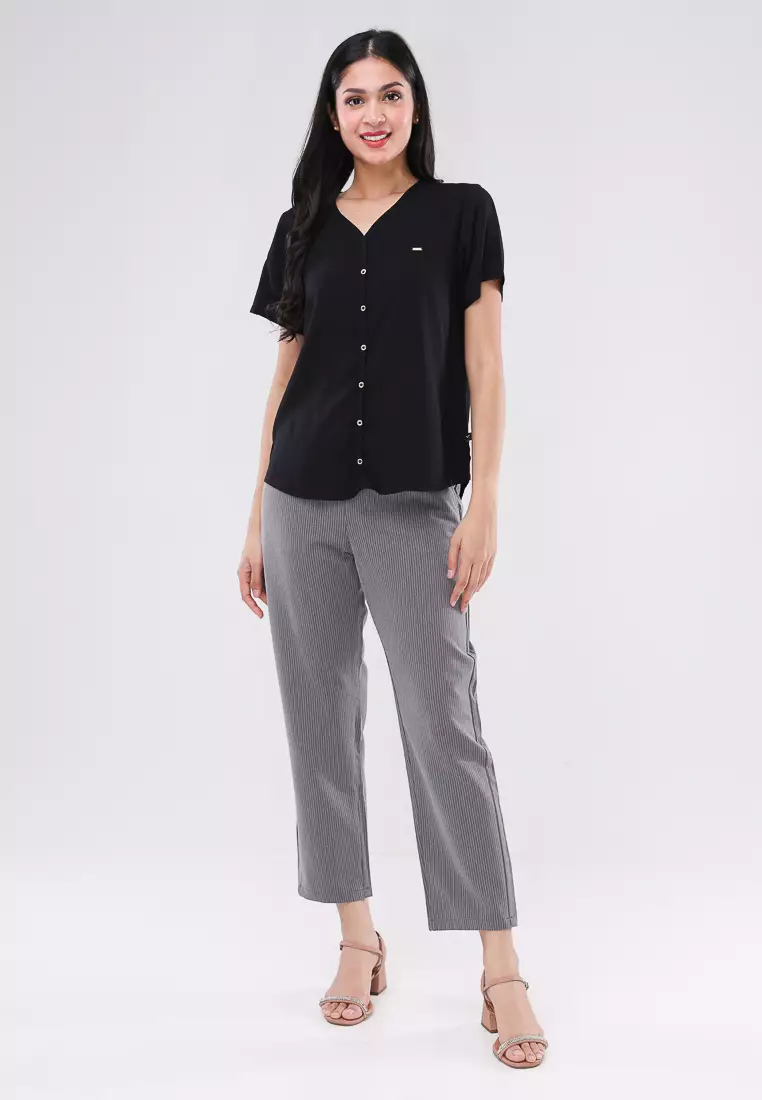 Woven Textured Short Sleeve Blouse