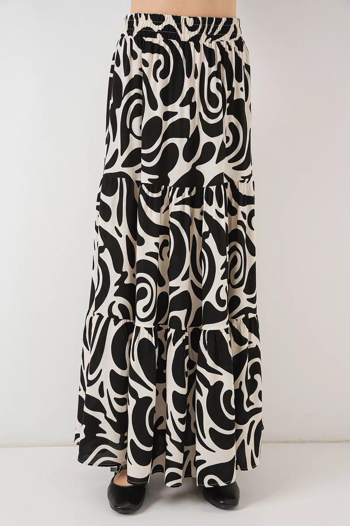 1898 Patterned Long Skirt - C.Black