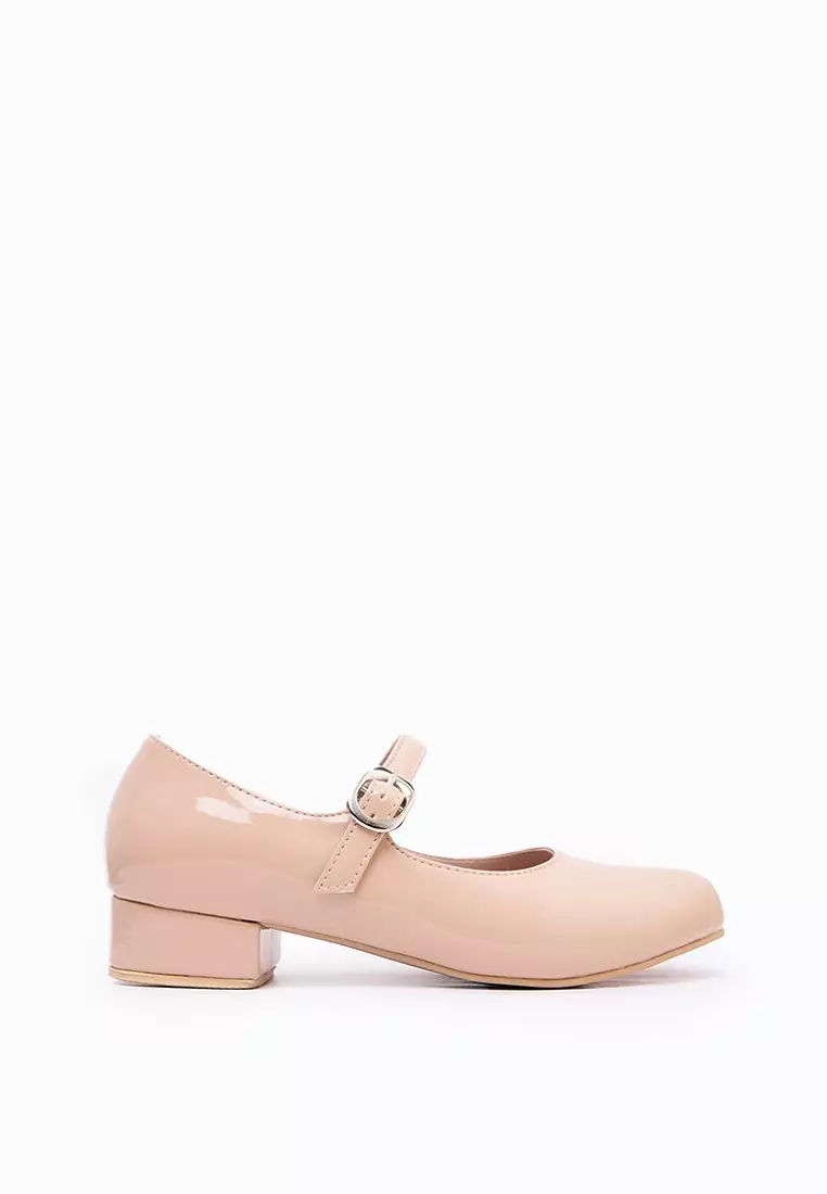 Discount on Zanea Shoes  shoes - SKU: Reyna (Pumps)