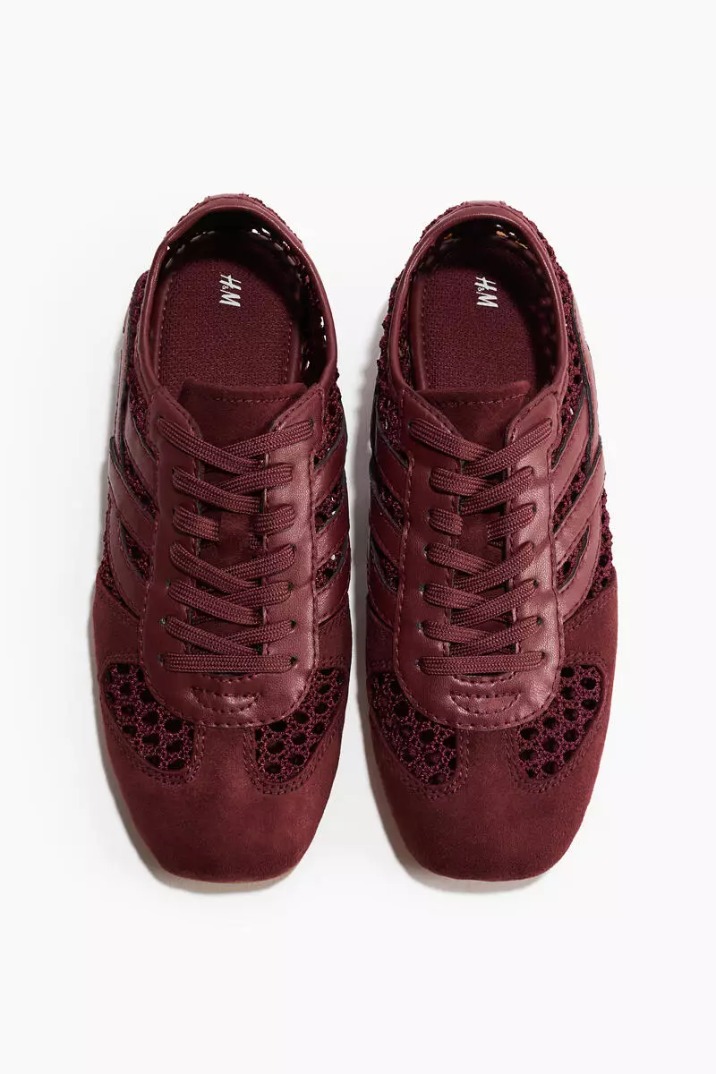 Crochet-look trainers