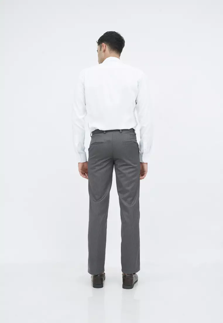 Celana panjang slim fit pria kerja formal garis halus abuabu houseofcuff