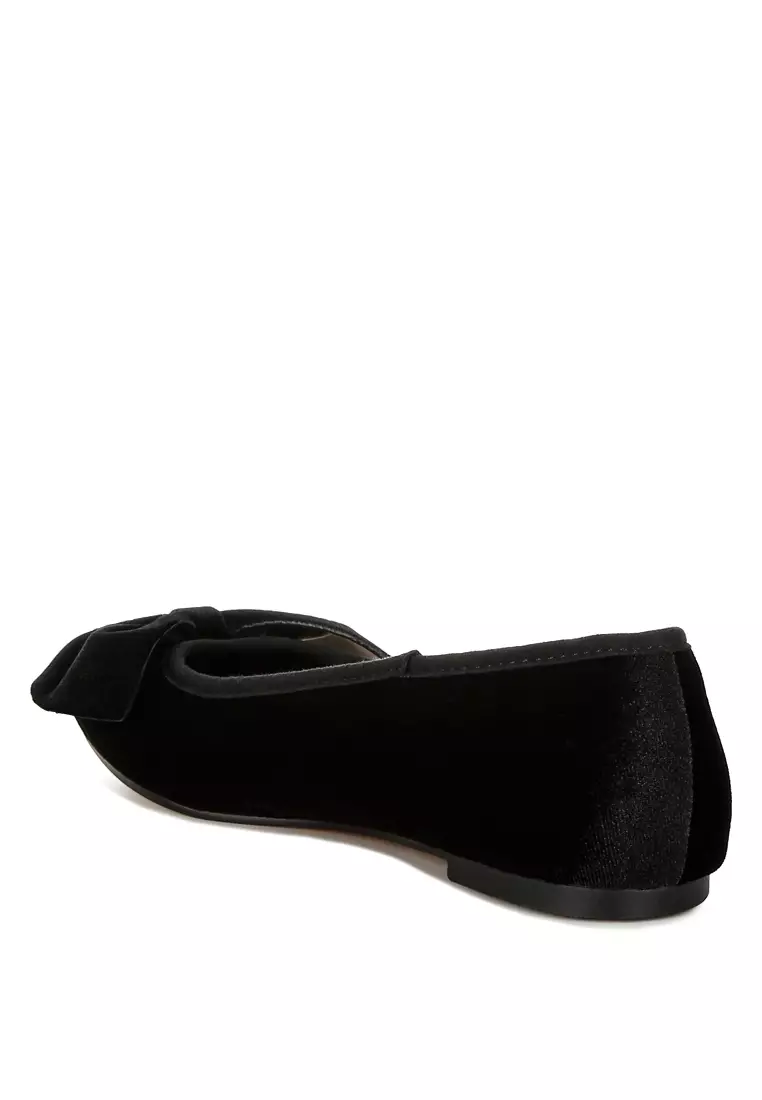 Balerina Busur Beludru Mewah dalam Warna Hitam