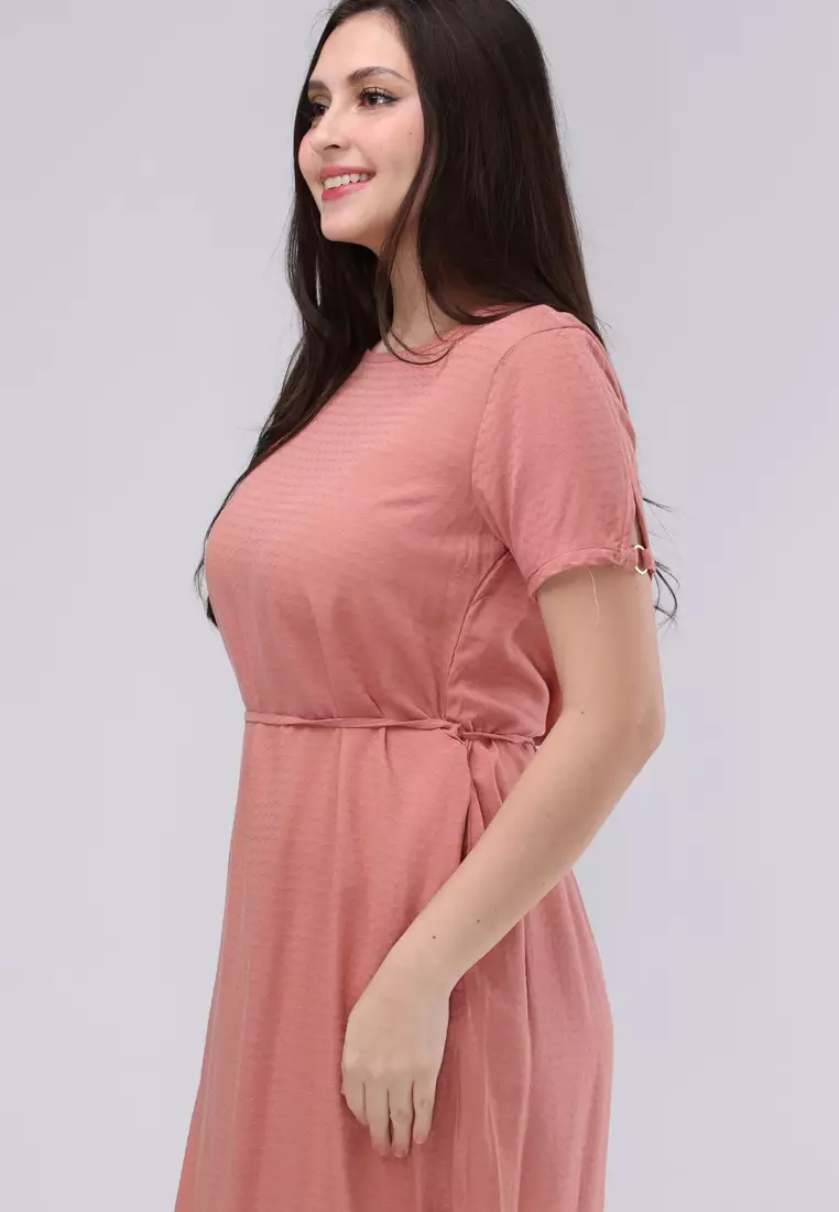Textured Woven Short Sleeves Dress