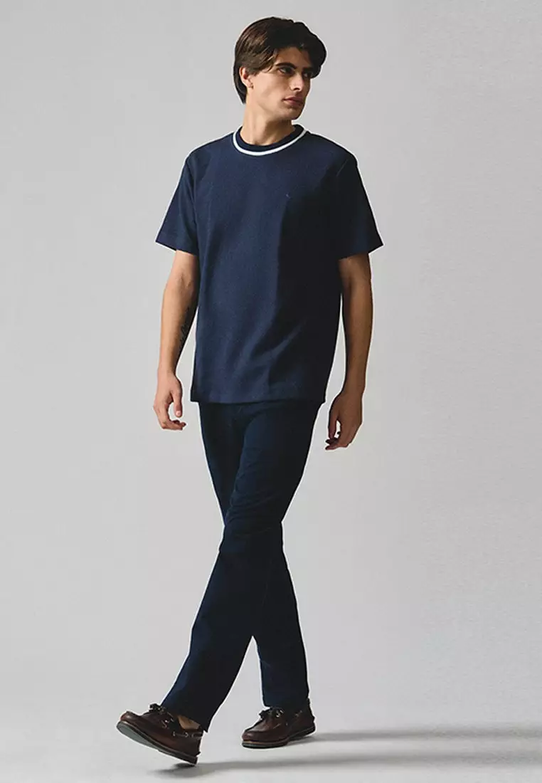 Regular Fit T-Shirt With Contrast Piping Detail In Textured Knit