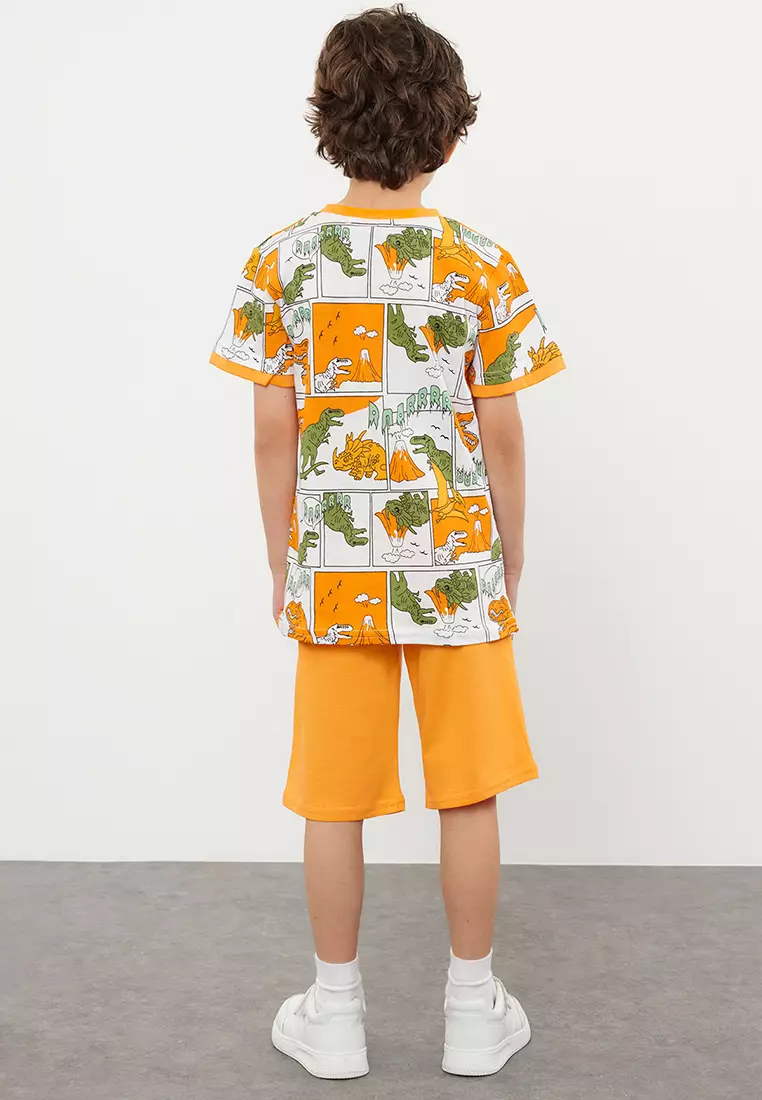 Round Neck T-Shirt & Shorts Set