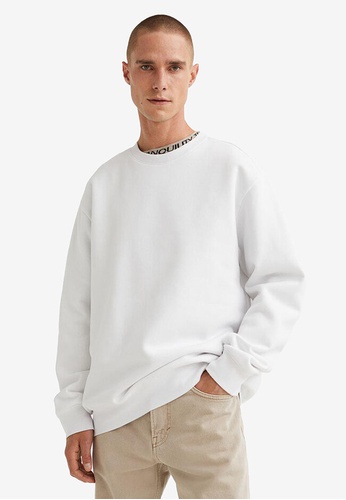 H&M white Relaxed Fit Sweatshirt 38CEDAA3E8DE59GS_1