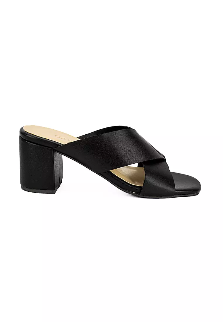 Discount on Cardam's Lifestyle  shoes - SKU: Eclc Cn 00207 Black Women Heeled Sandals