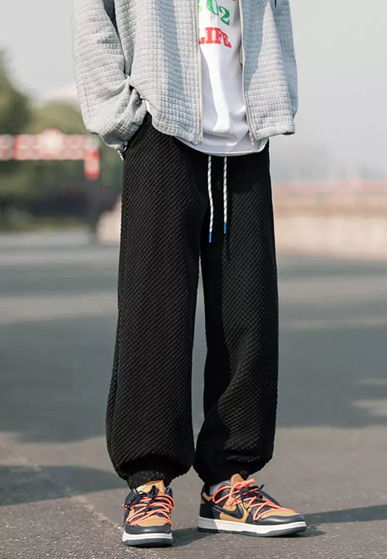 Twenty Eight Shoes Waffle Jogger Pants DS-A001-K23886 2024, Buy Twenty  Eight Shoes Online