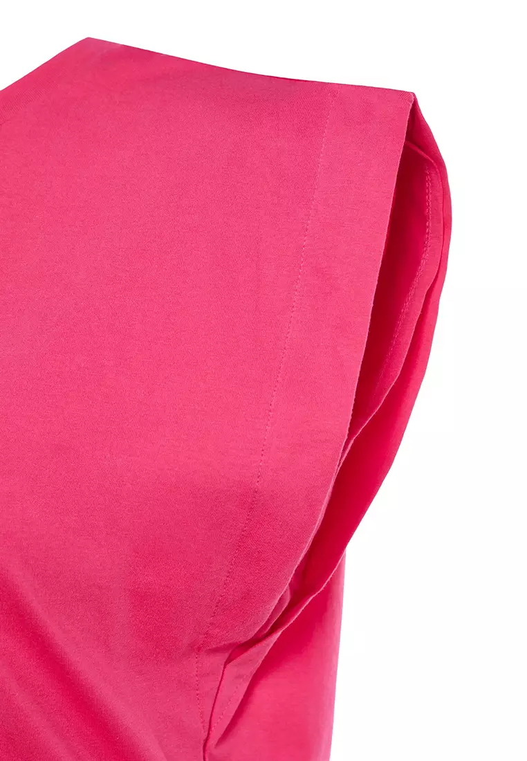 Padded Basic T-Shirt