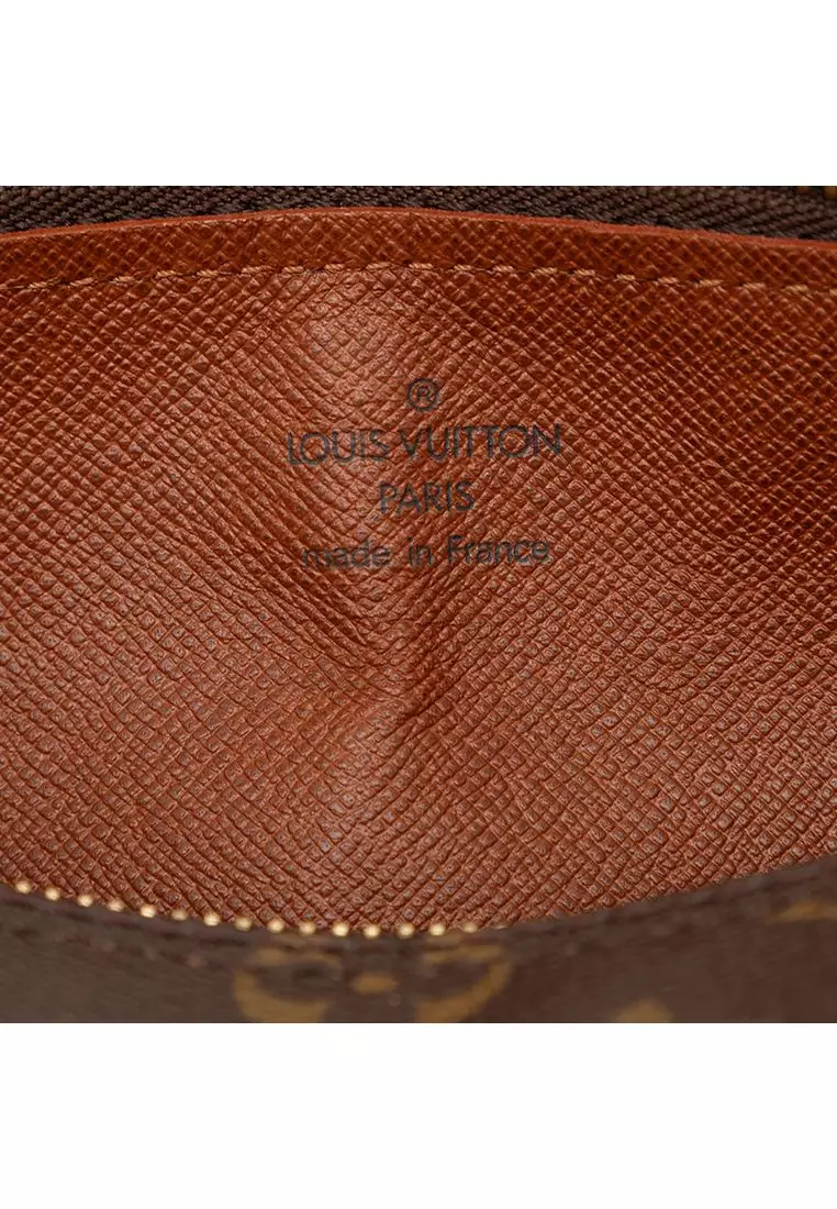 Pre-Loved Louis Vuitton Monogram Papillon 26