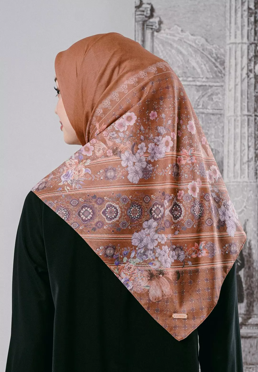 ZETTA Scarf Teracotta - Kerudung Hijab Segiempat Motif - Bahan Voal Premium - Ukuran 115x115