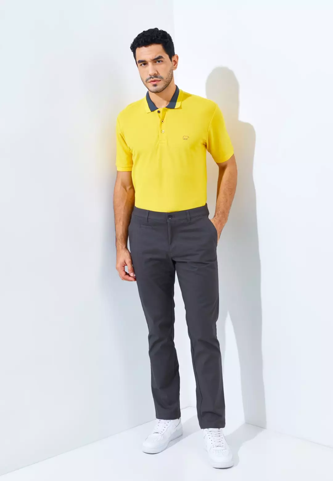 Jack Nicklaus Bridgeston Celana Panjang Pria Slim Fit Charcoal Warna Charcoal