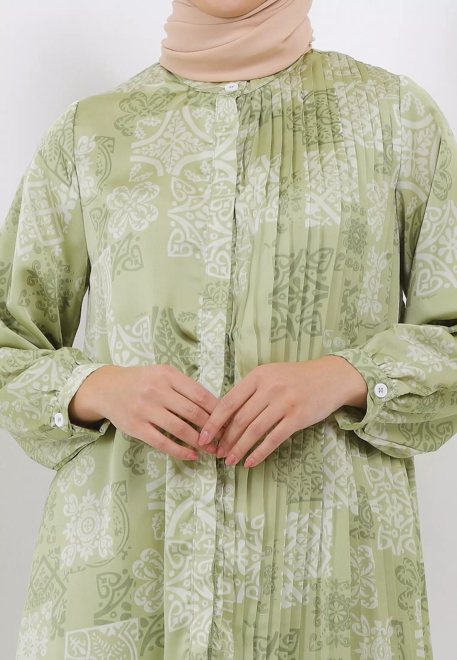 MFMW Geniara Tunik Plisket Green Motif