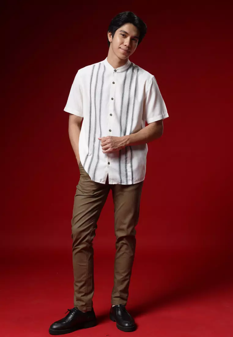 Emba Denim - Al Kharj Kemeja Koko Pria Lengan Pendek Pria Regular Warna Cream