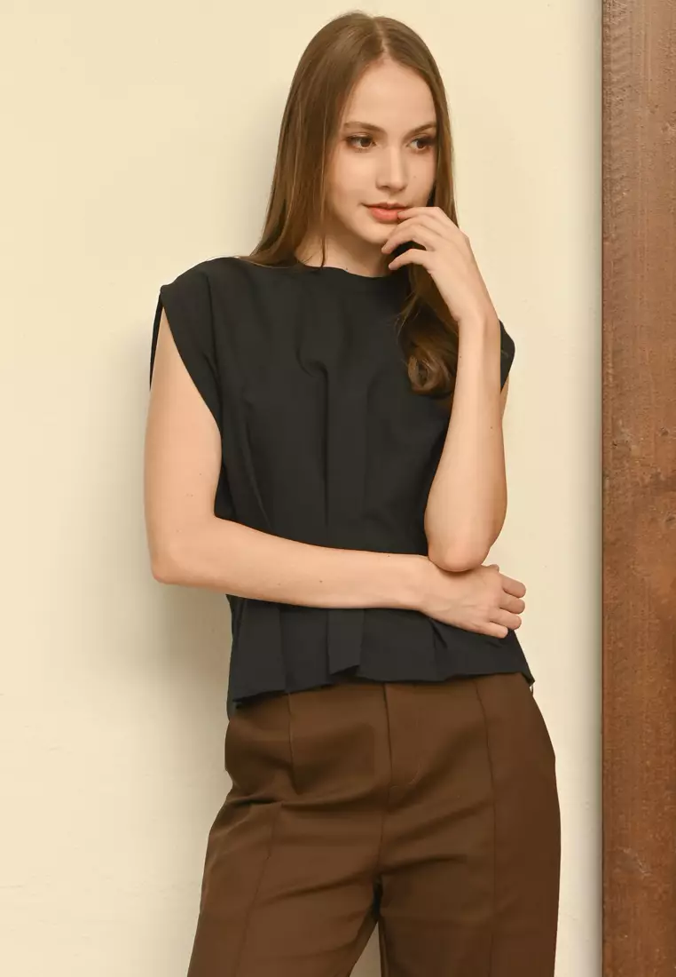 Designer Sleeveless Top