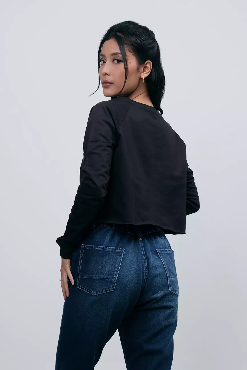 Sweater Wanita Ash Black