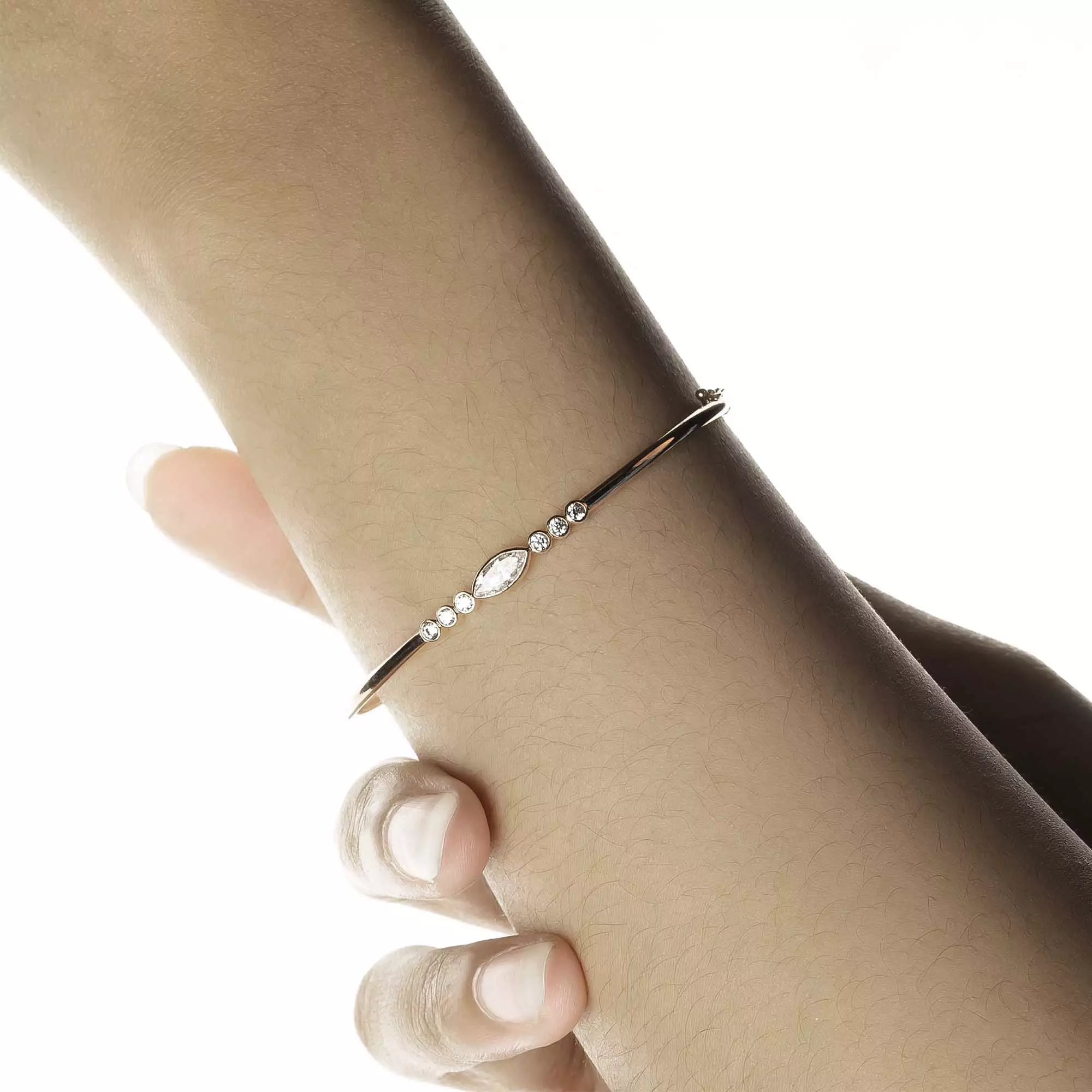 Gelang Emas 7k - Bliss Gold Bangle - Juene x Cassandra Lee Enchanted Collection - Juene Jewelry