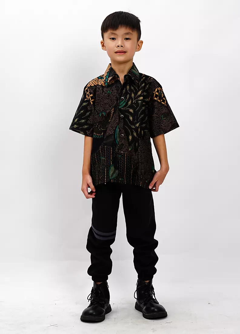 Baju Batik Anak Laki Laki Dirga Sogan Lengan Pendek