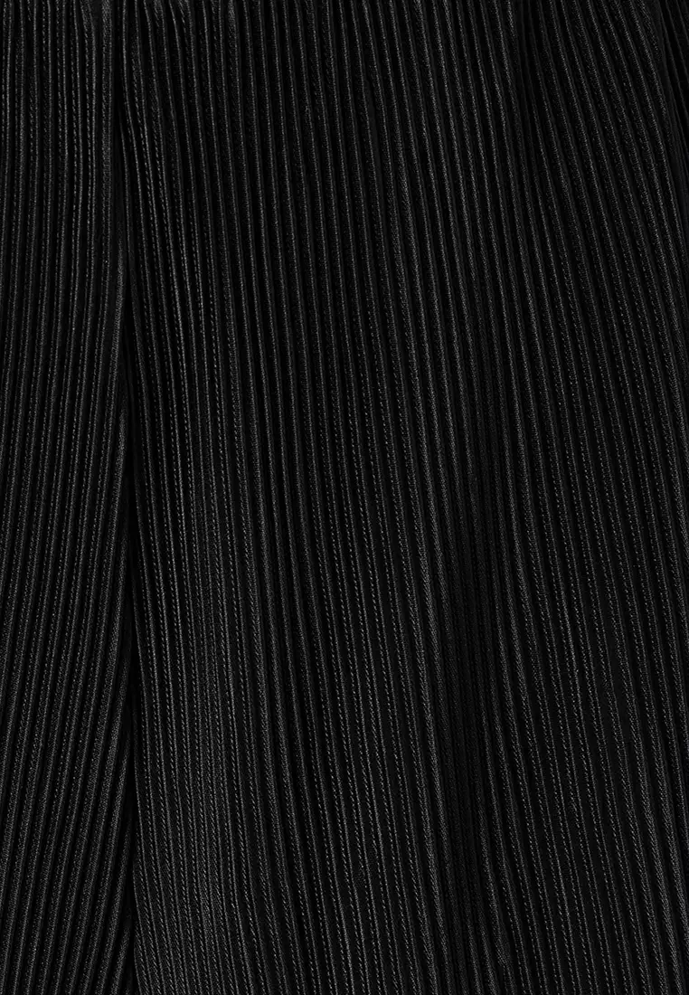 Black Pleated Top And Trousers Co-ord Set