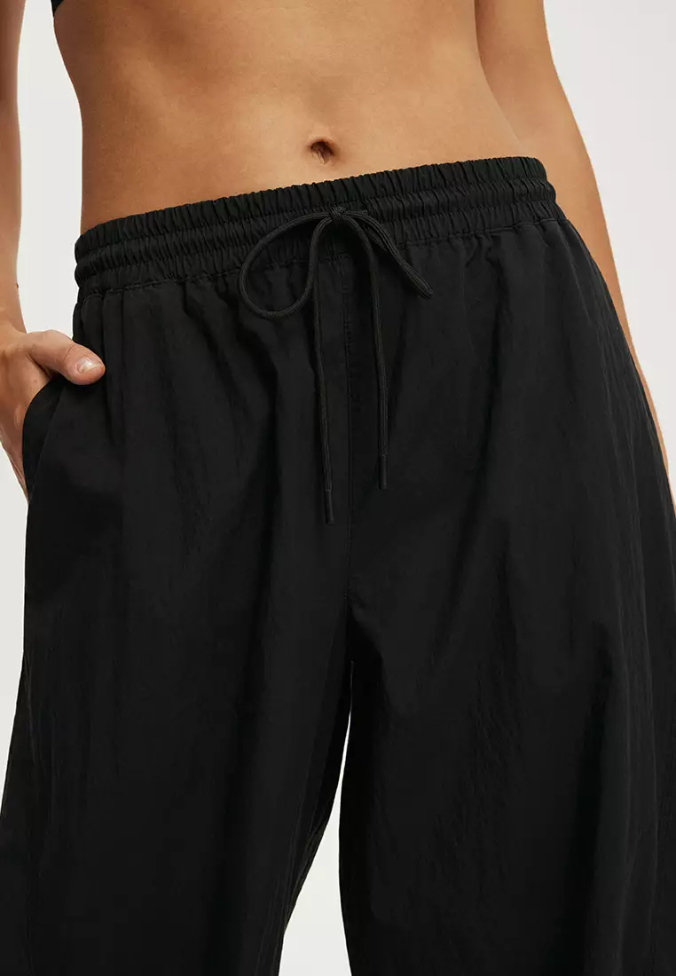 Active Woven Balloon Pants