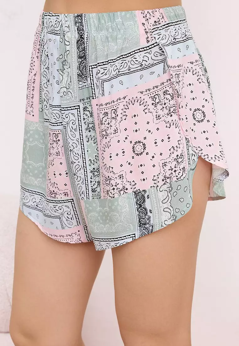 Multicolor Ethnic/Bohemian Pattern Tie-Up/Bow Viscose Shorts Woven Pajamas Set Thmss23Pt165