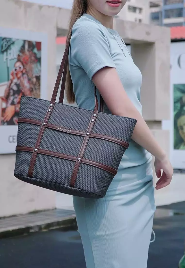 Women's Tote Bag / Shoulder Bag (Tas Jinjing Wanita / Tas Bahu Wanita) - Hitam