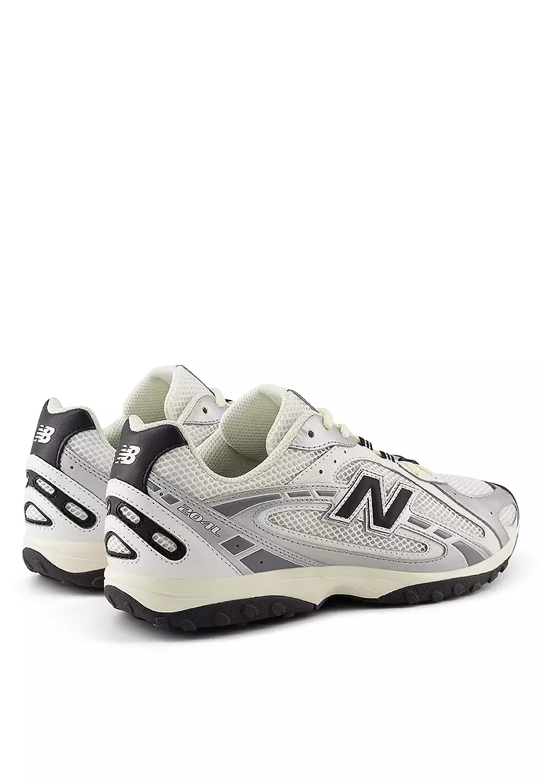 204L Classic Lifestyle Shoes