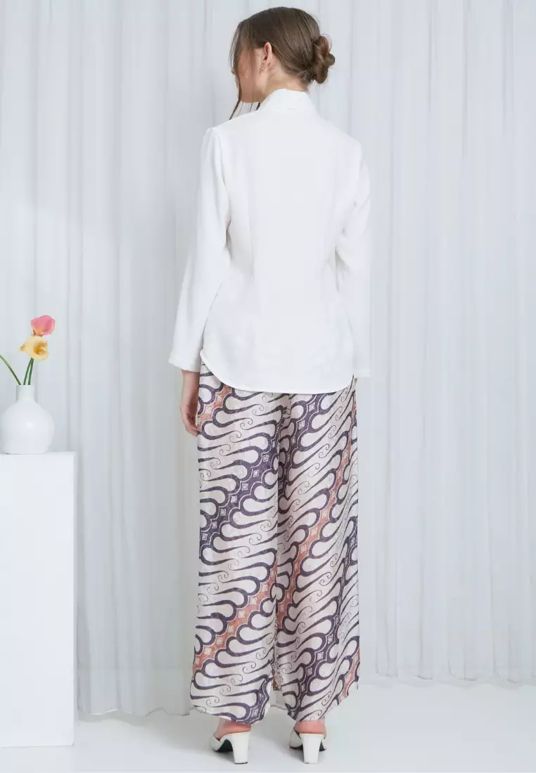 Nayara Atasan Kebaya Kutubaru Kamel BW