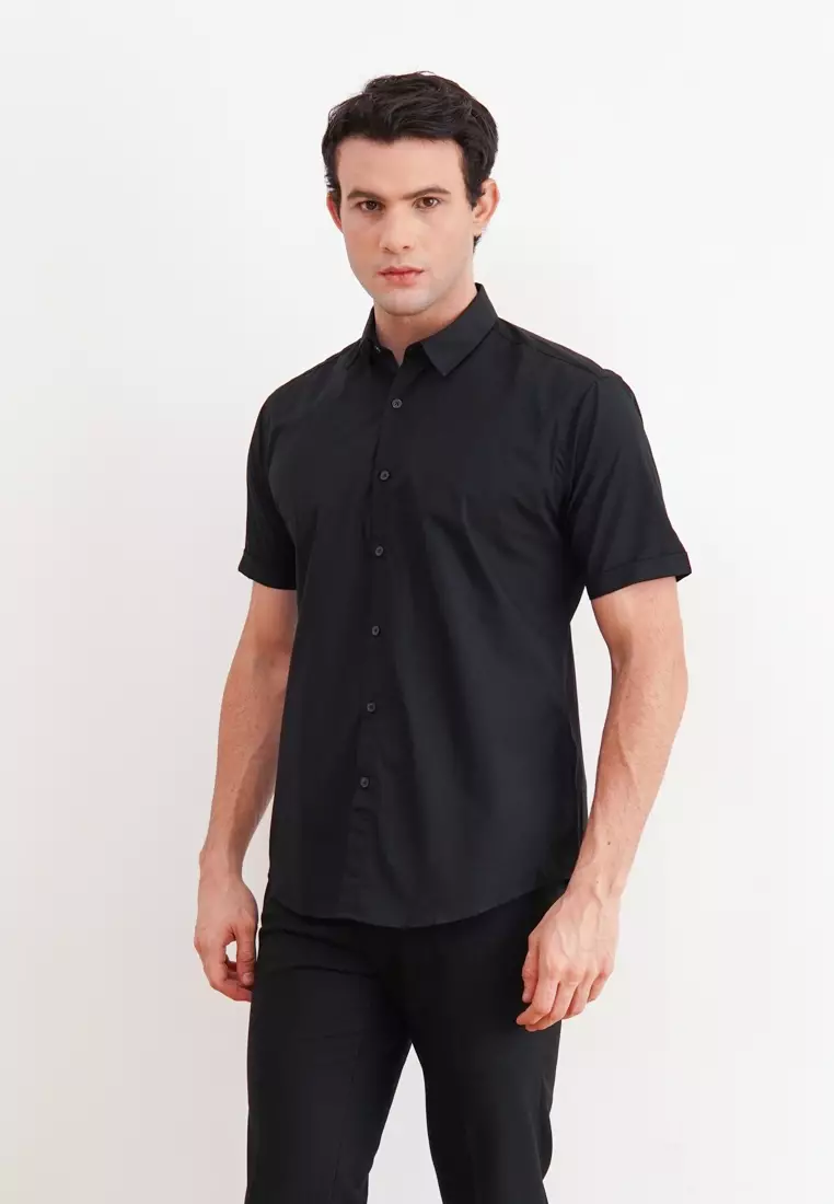 BLACK SHORT SLEEVE SHIRT