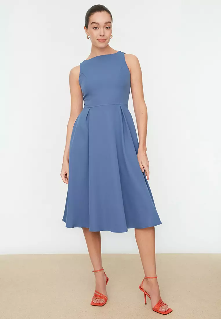 Buy Trendyol Sleeveless Pleated A Line Flare Dress 2024 Online | ZALORA ...