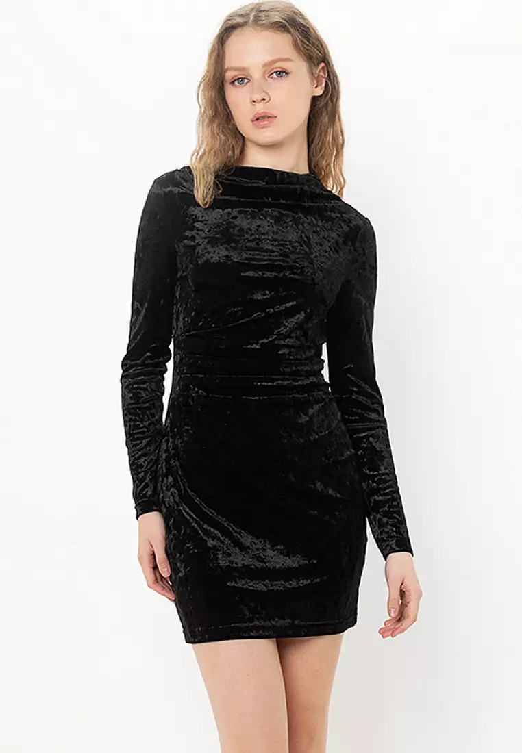 lulus party icon black sequin off-the-shoulder long sleeve maxi dress Sequin Off Shoulder Long Sleeve Gown by Ladivine CH135 – ABC Fashion main image 1