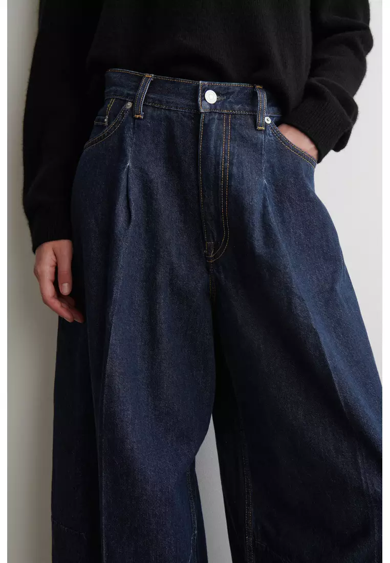 TWINE BARREL-LEG JEANS