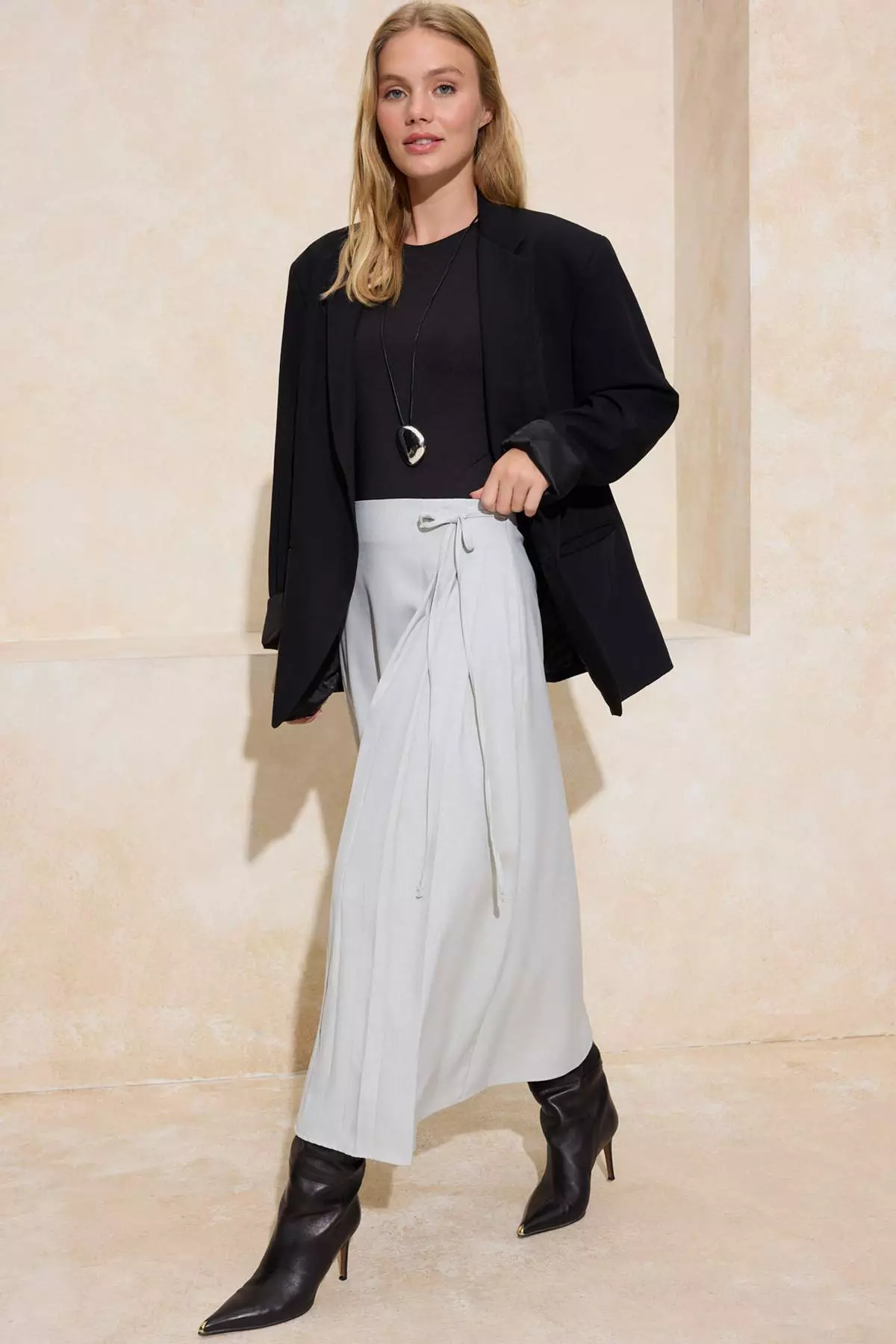 Gray A-Line Woven Skirt Tctaw25Ee00007