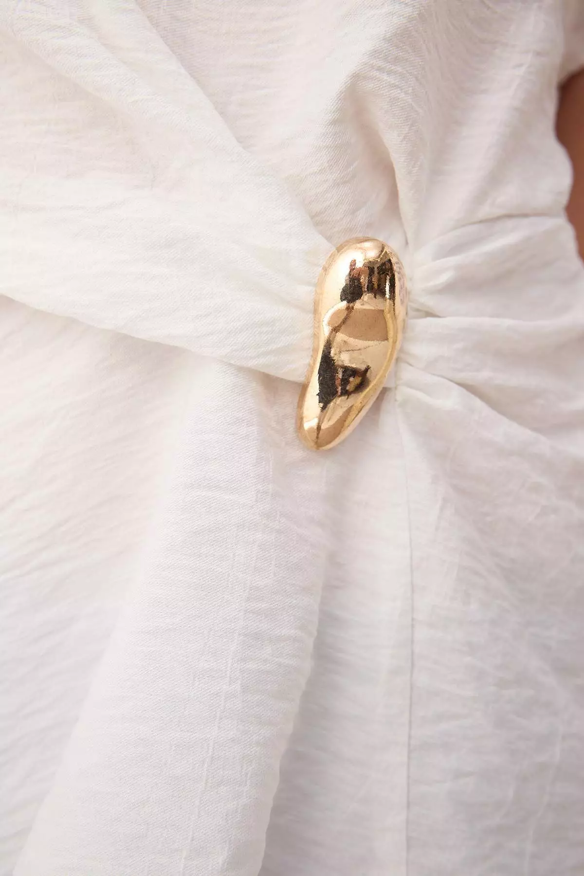 Ecru Boat Neck Fitted Buckle Detailed Blouse