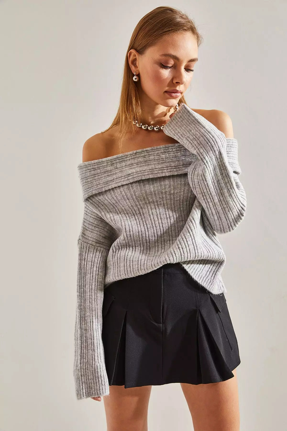 Women's Ruffle Collar Sweater