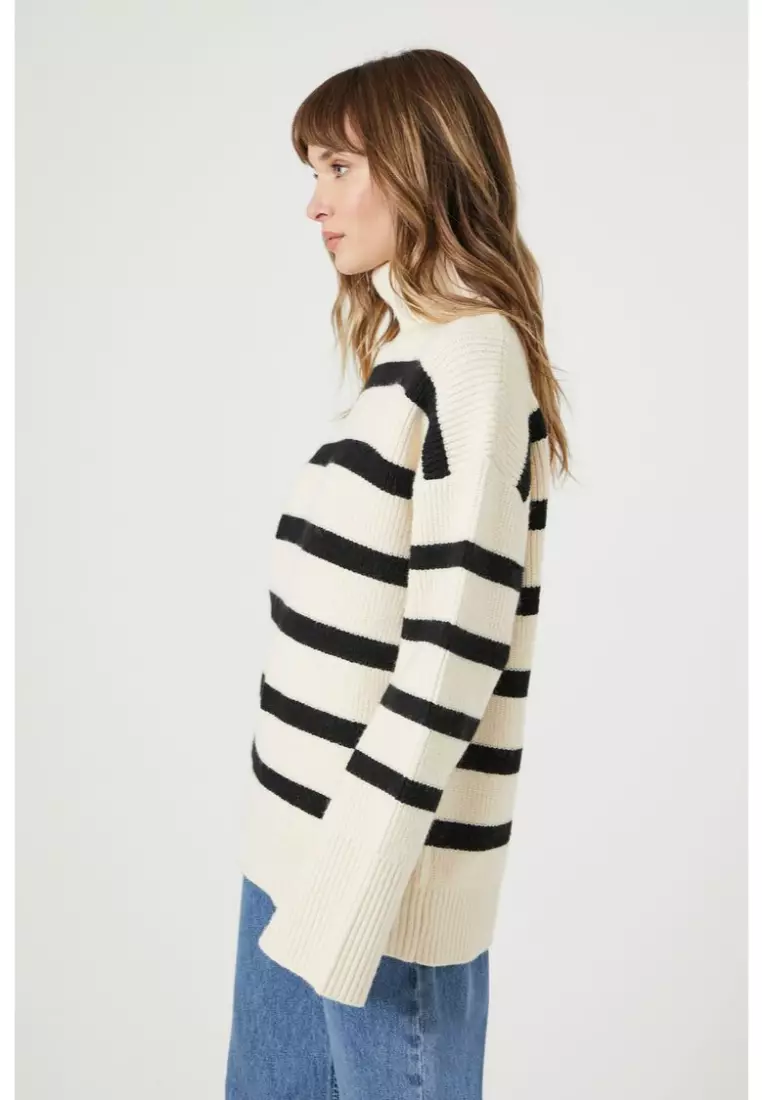 Striped turtleneck online forever 21