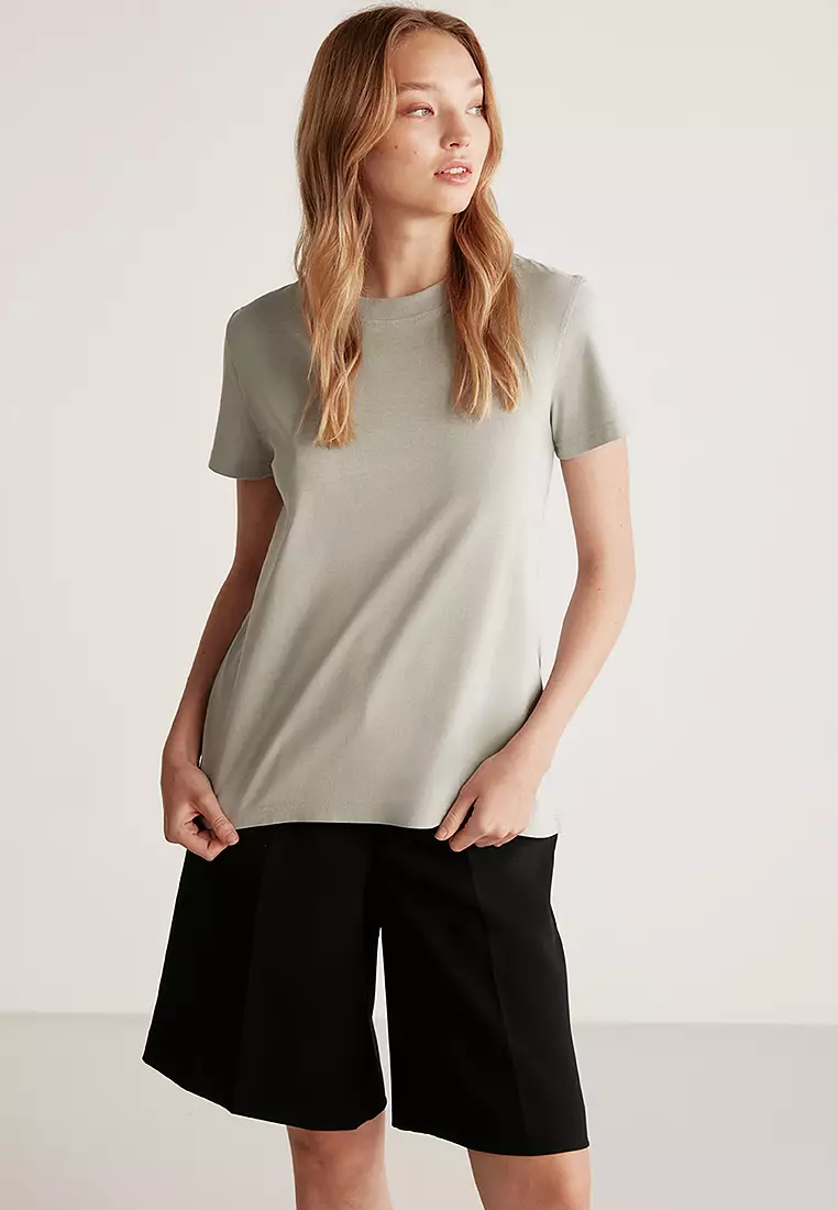 Samantha Crew Neck T-Shirt