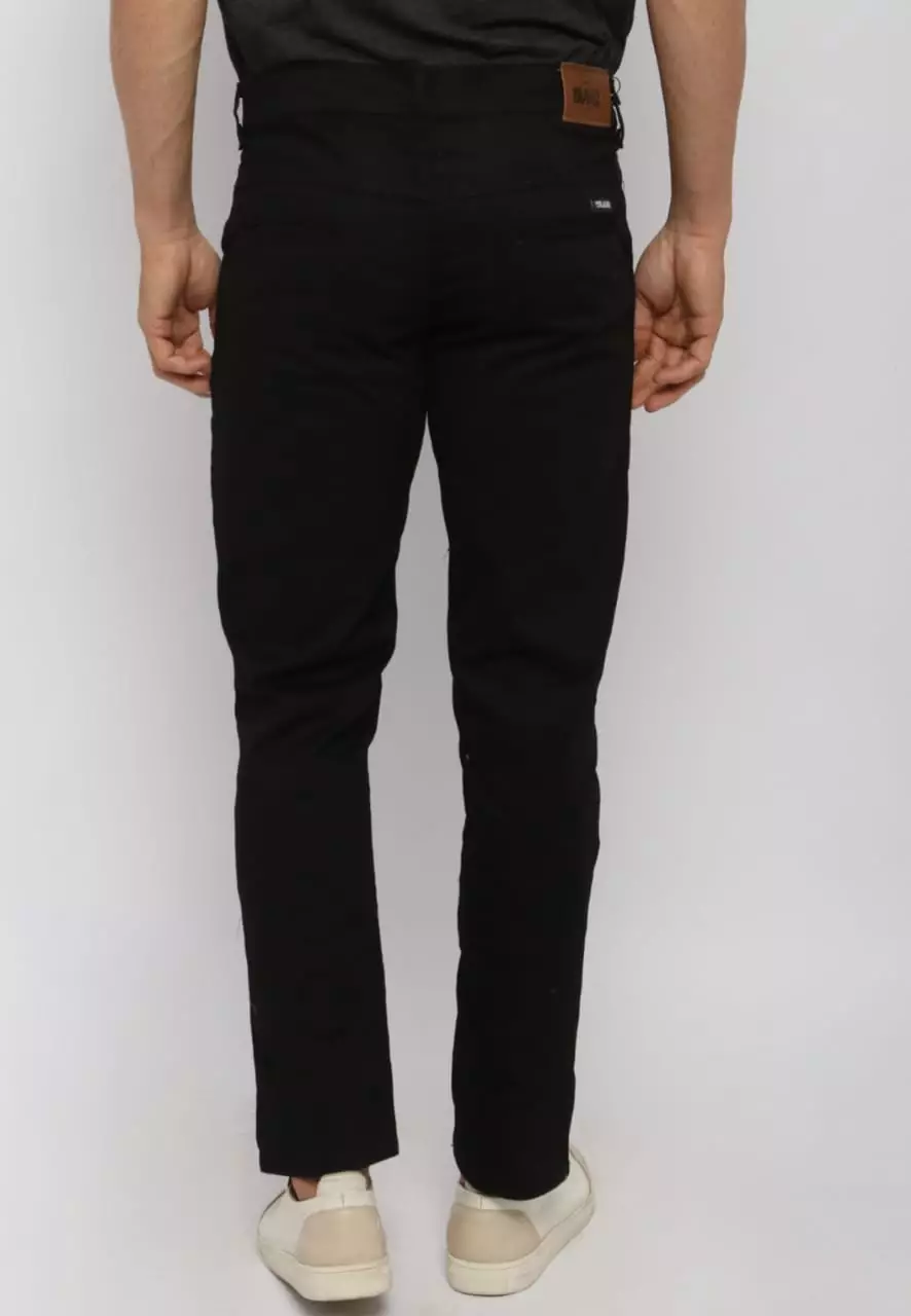 Celana Pria Panjang Chinos Hitam Slimfit