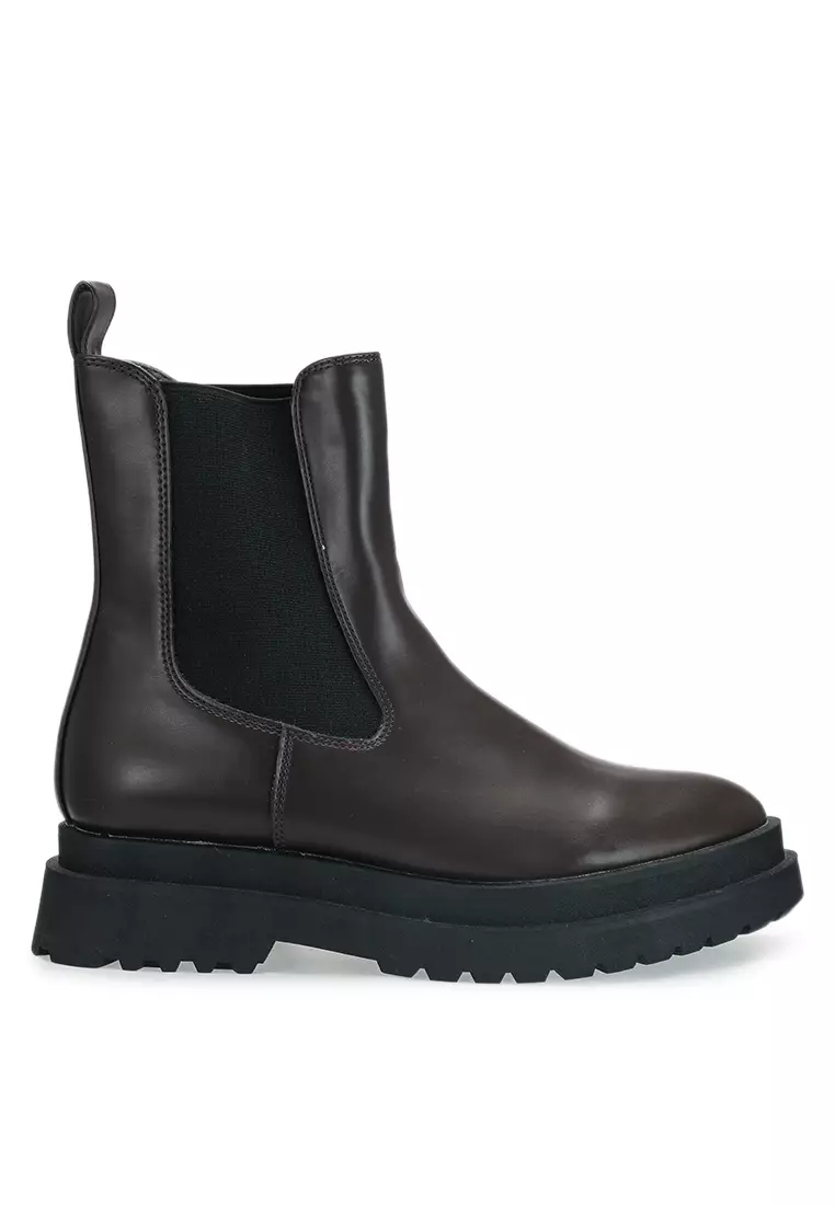 Discount on LOWRYS FARM  shoes - SKU: Tank Sole Boots