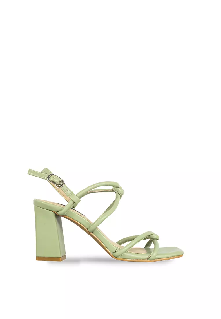 Discount on Zanea Shoes  shoes - SKU: Strappy Heels